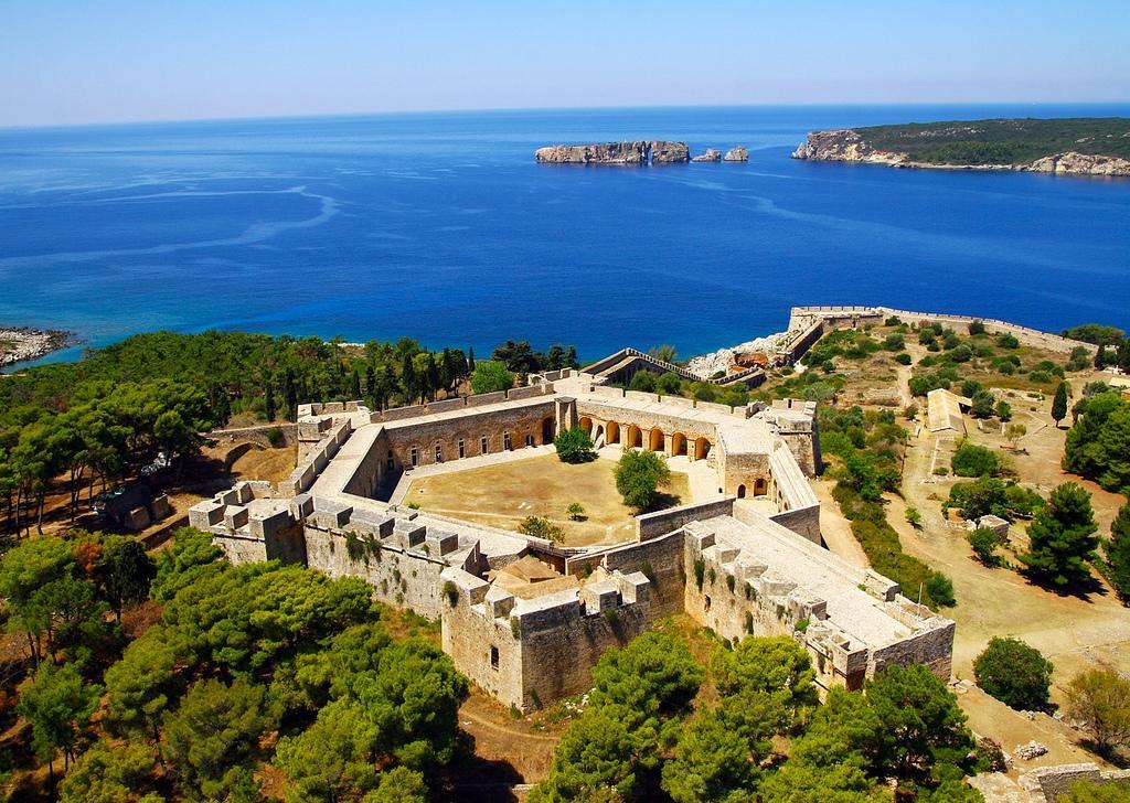 Aparthotel Finiki Plaza Methoni  Exteriér fotografie