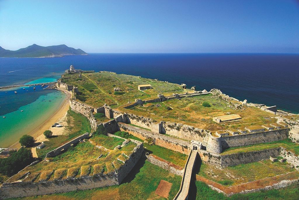 Aparthotel Finiki Plaza Methoni  Exteriér fotografie